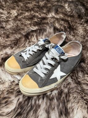 Golden Goose Gray Suede Sneakers with White Star